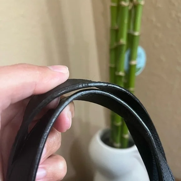 PRADA 2 WAY BEAR TOTE - Picture 11 of 16